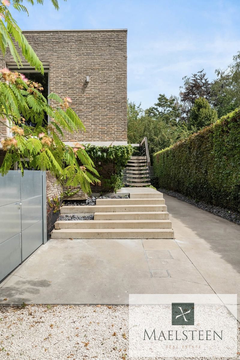 Instapklare villa op 835 m² te Sint-Michiels (Brugge) foto 29