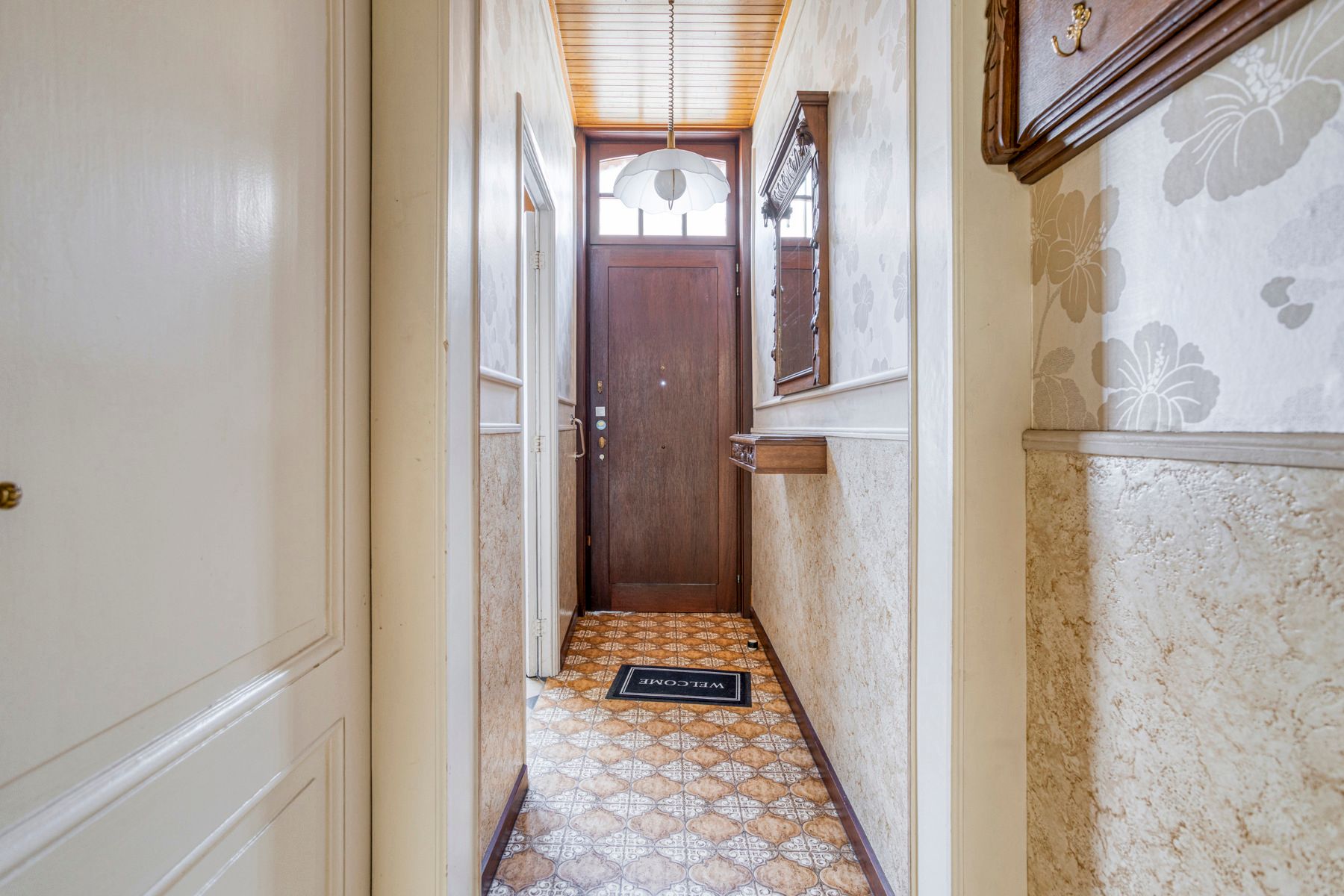 Goedgelegen woning met 3 slaapkamers ! foto 11