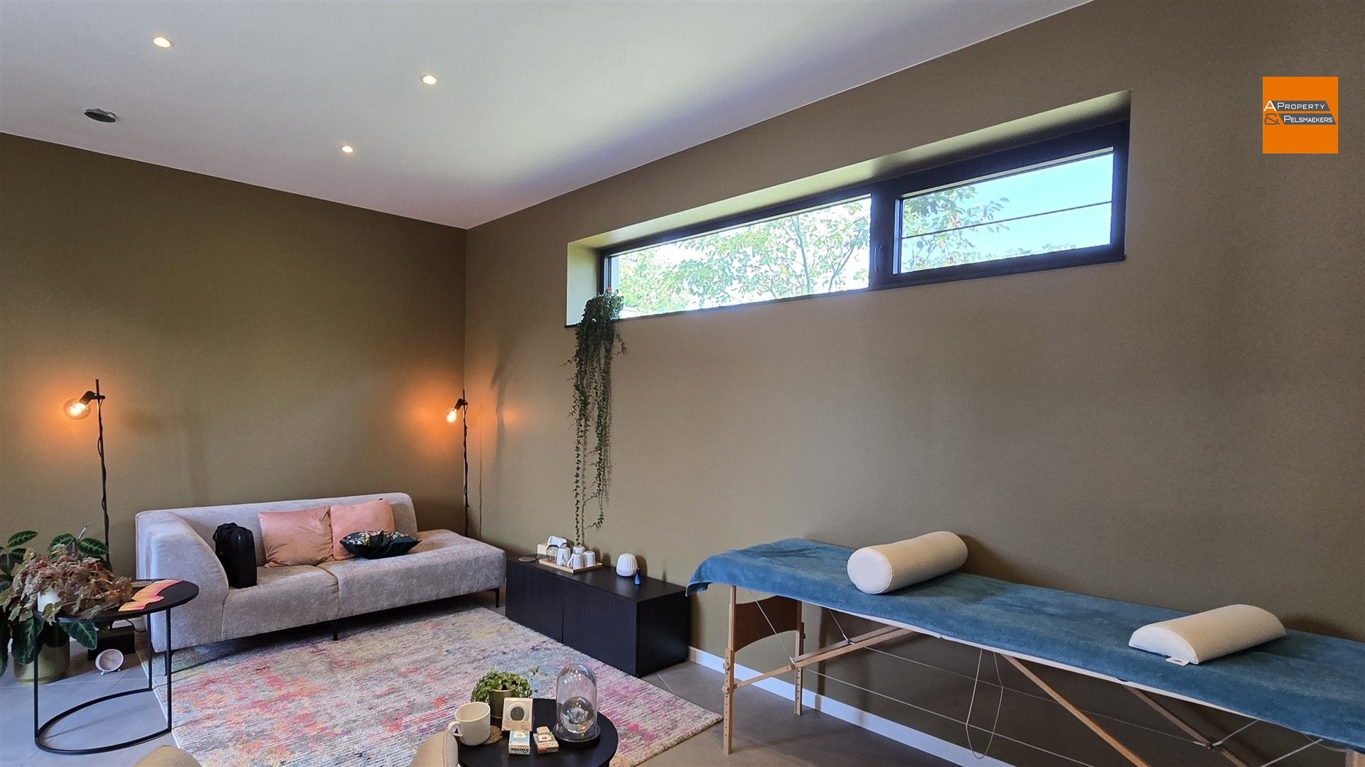 Praktijkruimte van 35m² gelegen in Nossegem.  foto 3