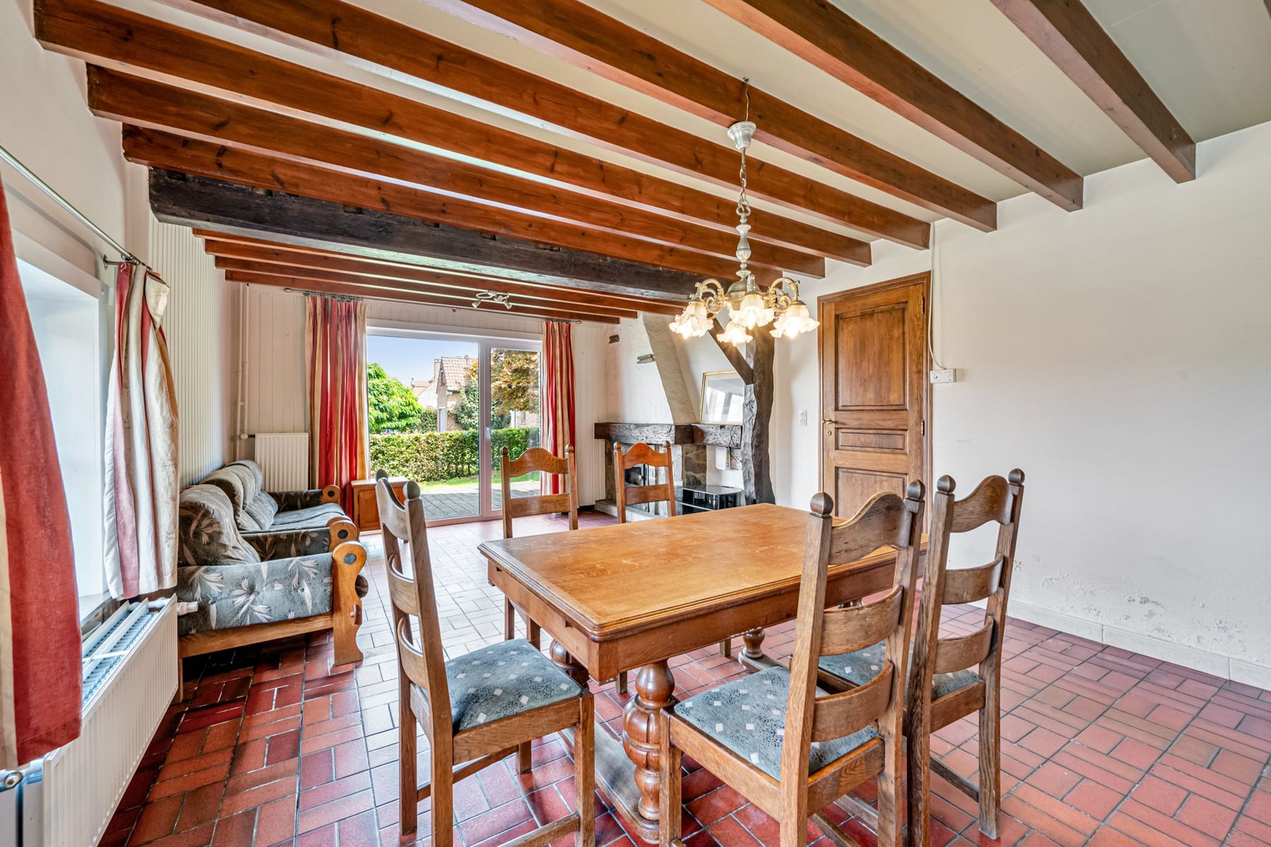 Landelijk gelegen renovatieproject met prachtig uitzicht  foto 10