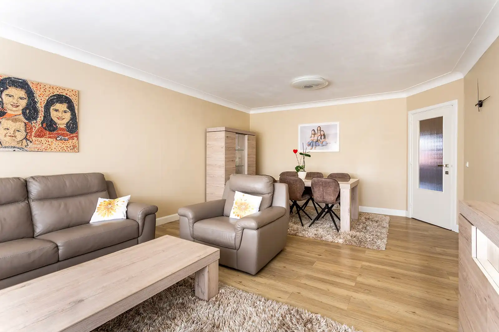 Ruim 3-slaapkamerappartement nabij Rivierenhof foto 5