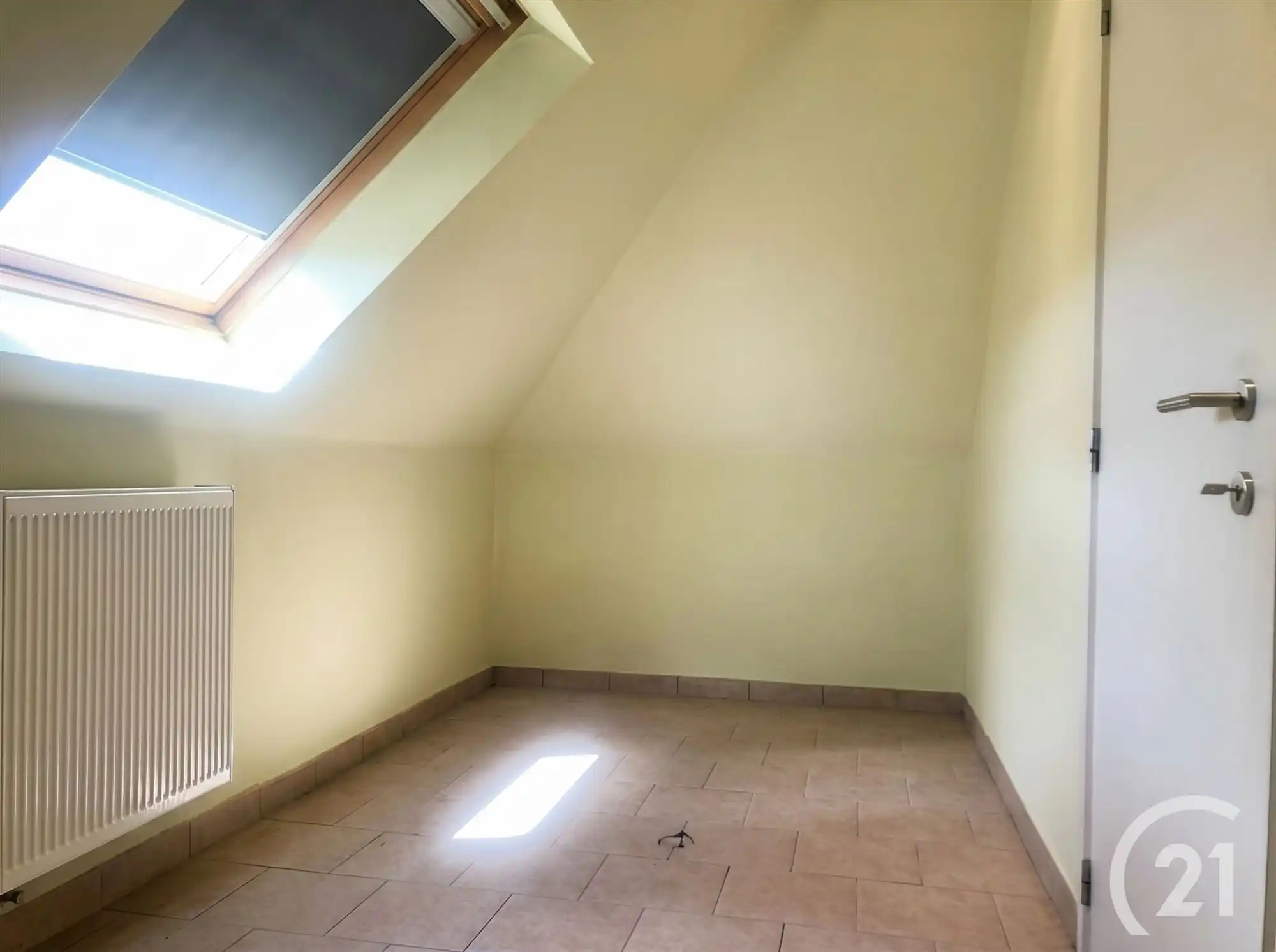 Ruime woning te huur in Begijnendijk! foto 18