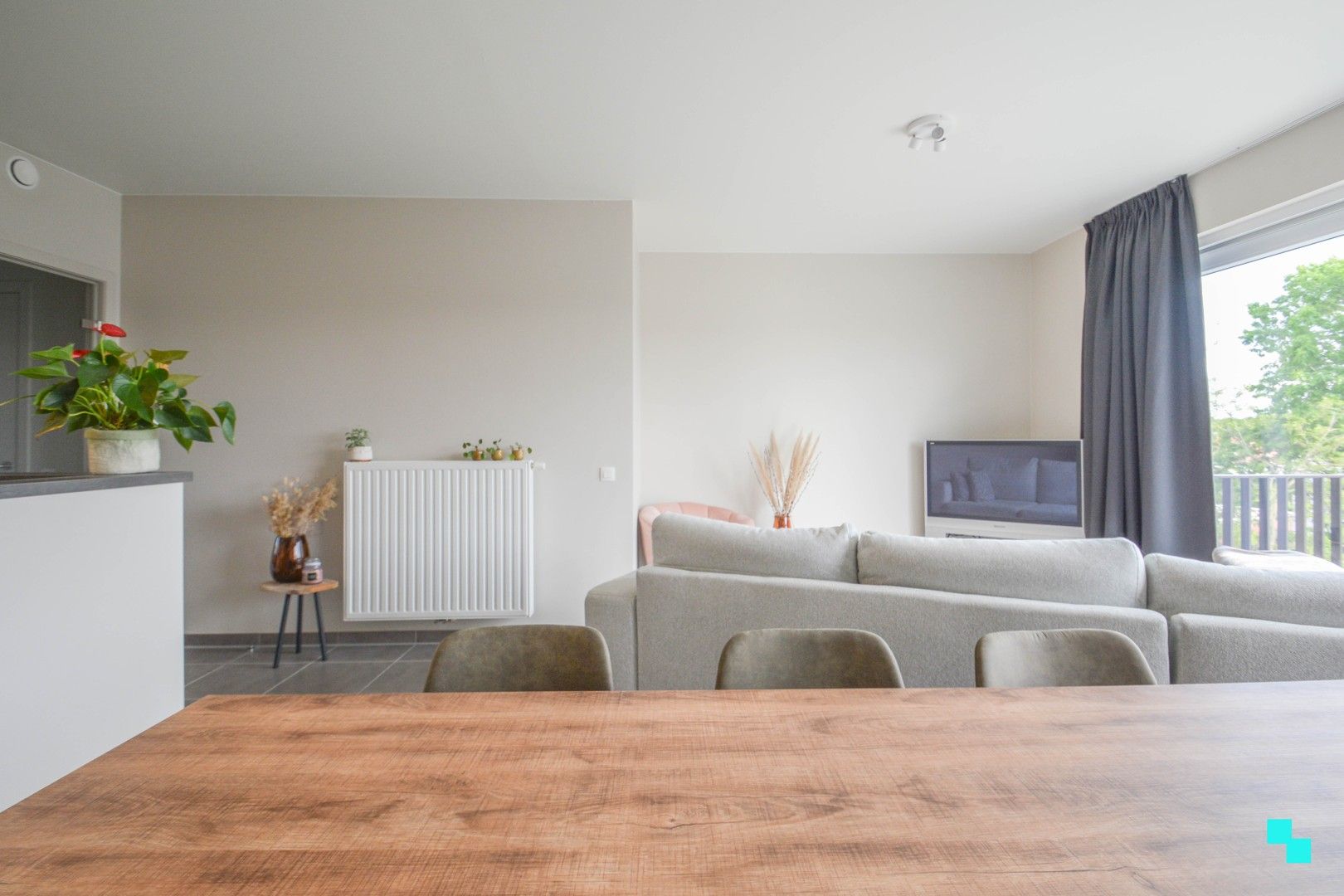 Instapklaar appartement met 2 slaapkamers en zonnig terras foto 8