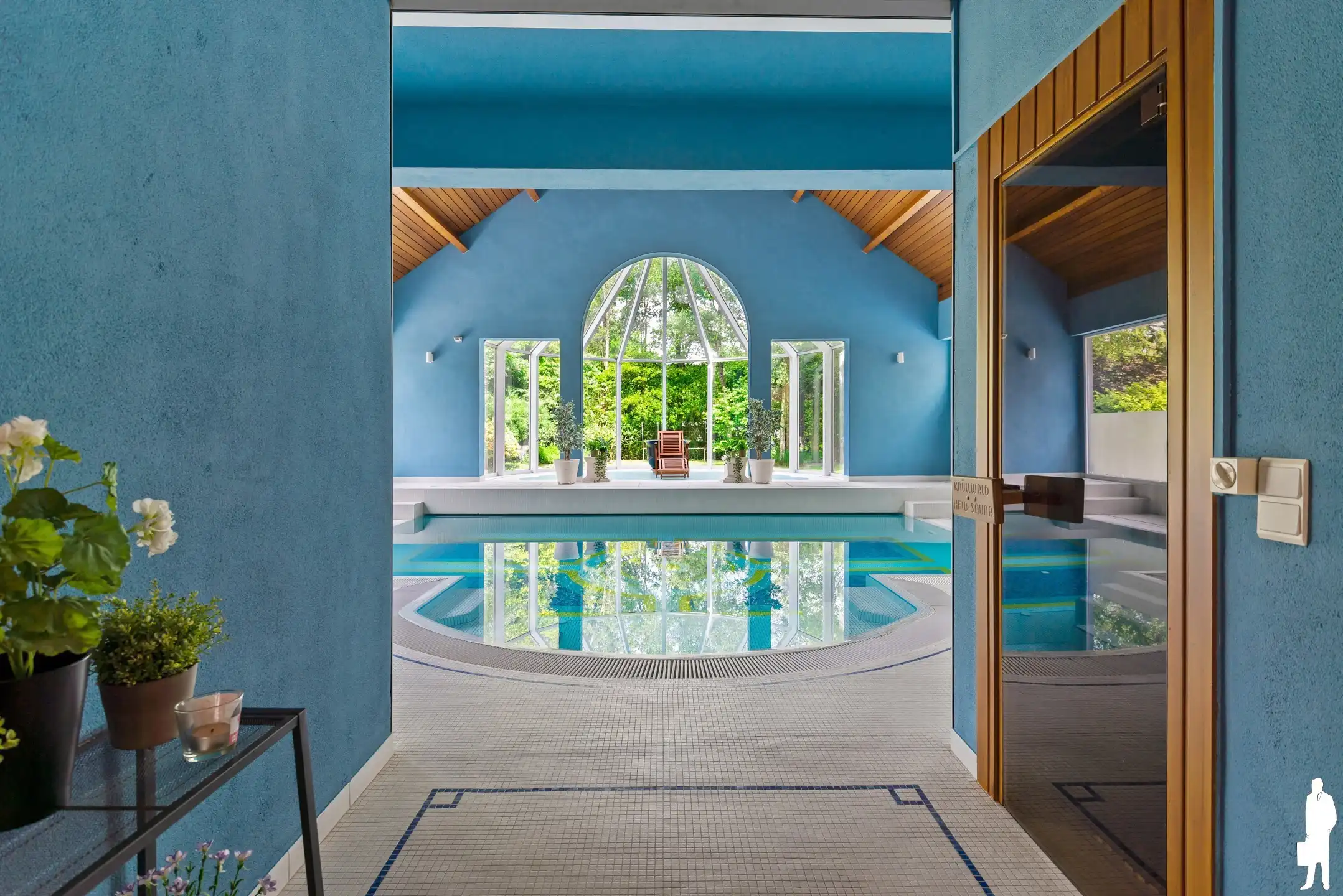 Top gelegen villa met binnenzwembad! foto 12