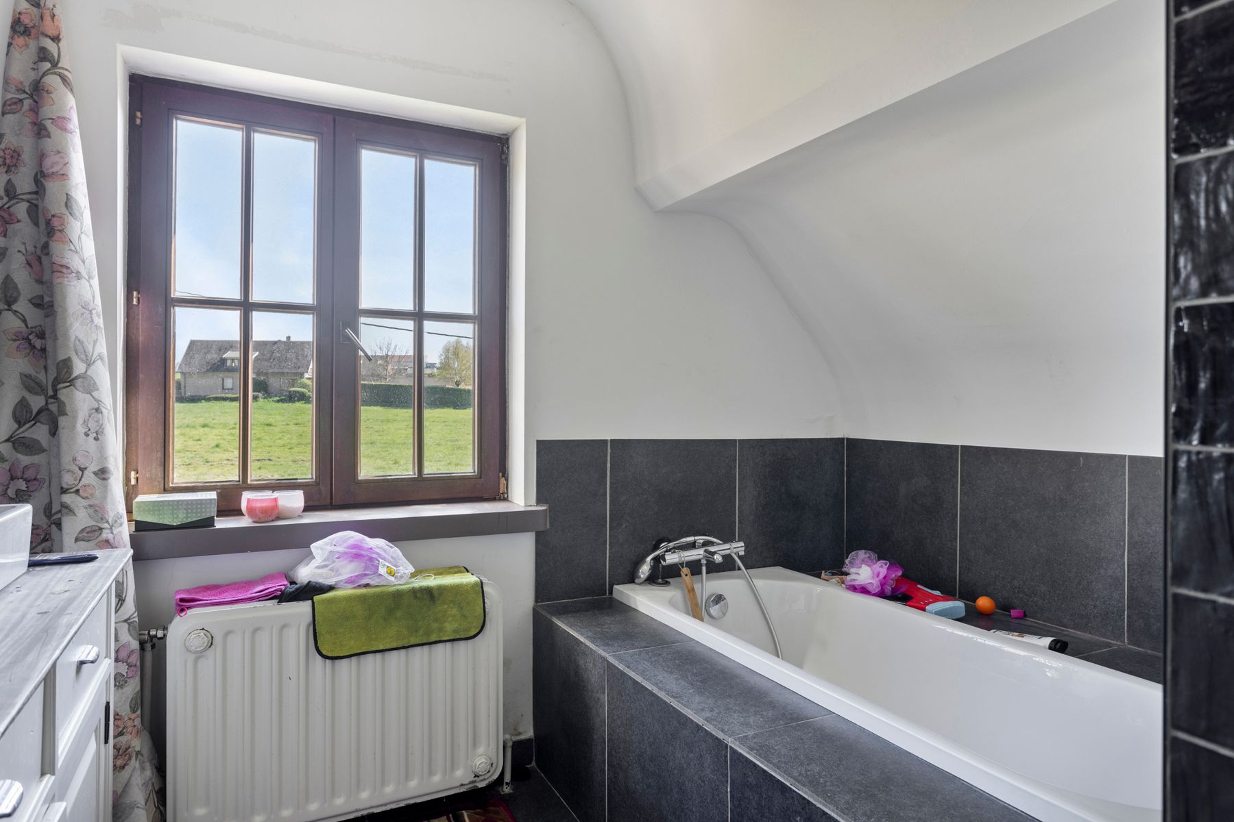 UITZONDERLIJKE VILLA MET APARTE STUDIO TE KOOP OP TOPLOCATIE foto 26
