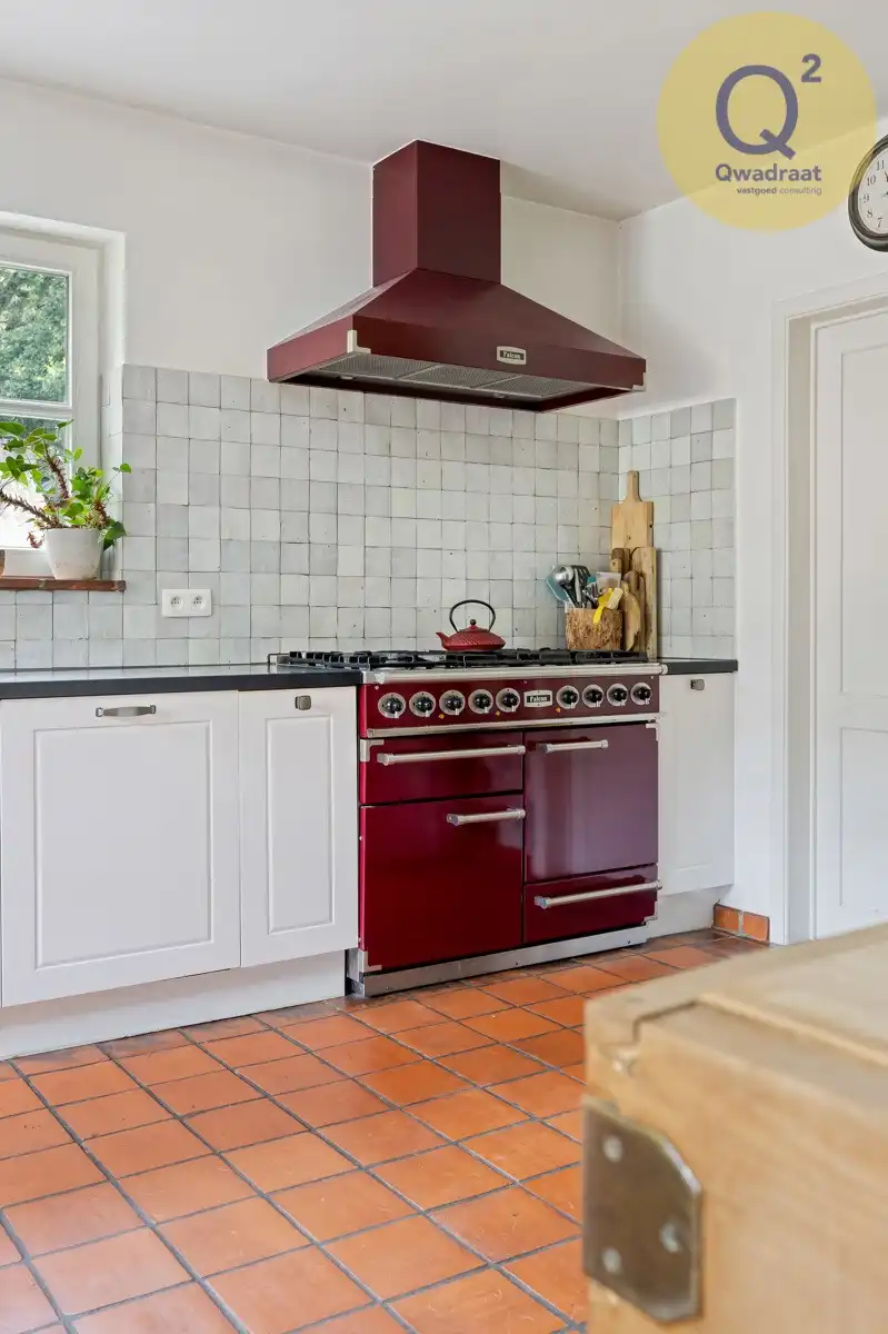 Rustig gelegen villa van met zwembad en poolhouse  foto 21