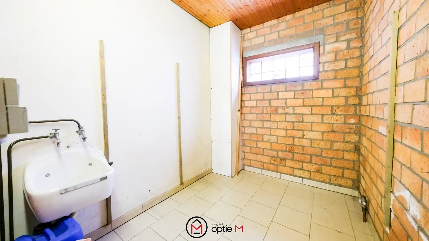 Winkelruimte/kantoor te koop in centrum Meerhout foto 7