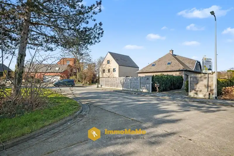 RUIME OPEN BEBOUWING MET GROTE TUIN TE KOOP IN ZELZATE foto 21