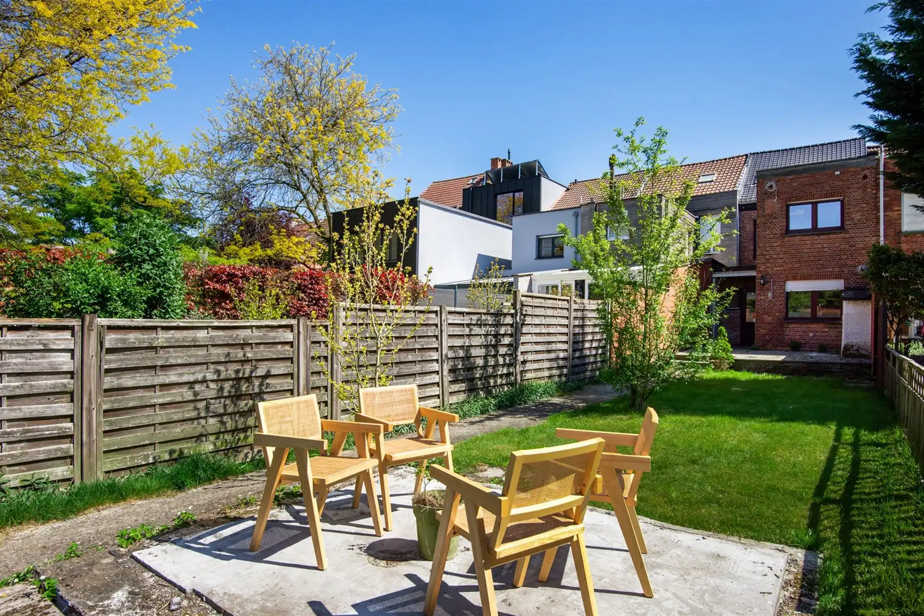 Stijlvolle woning met prachtige tuin te Wilrijk! foto 23