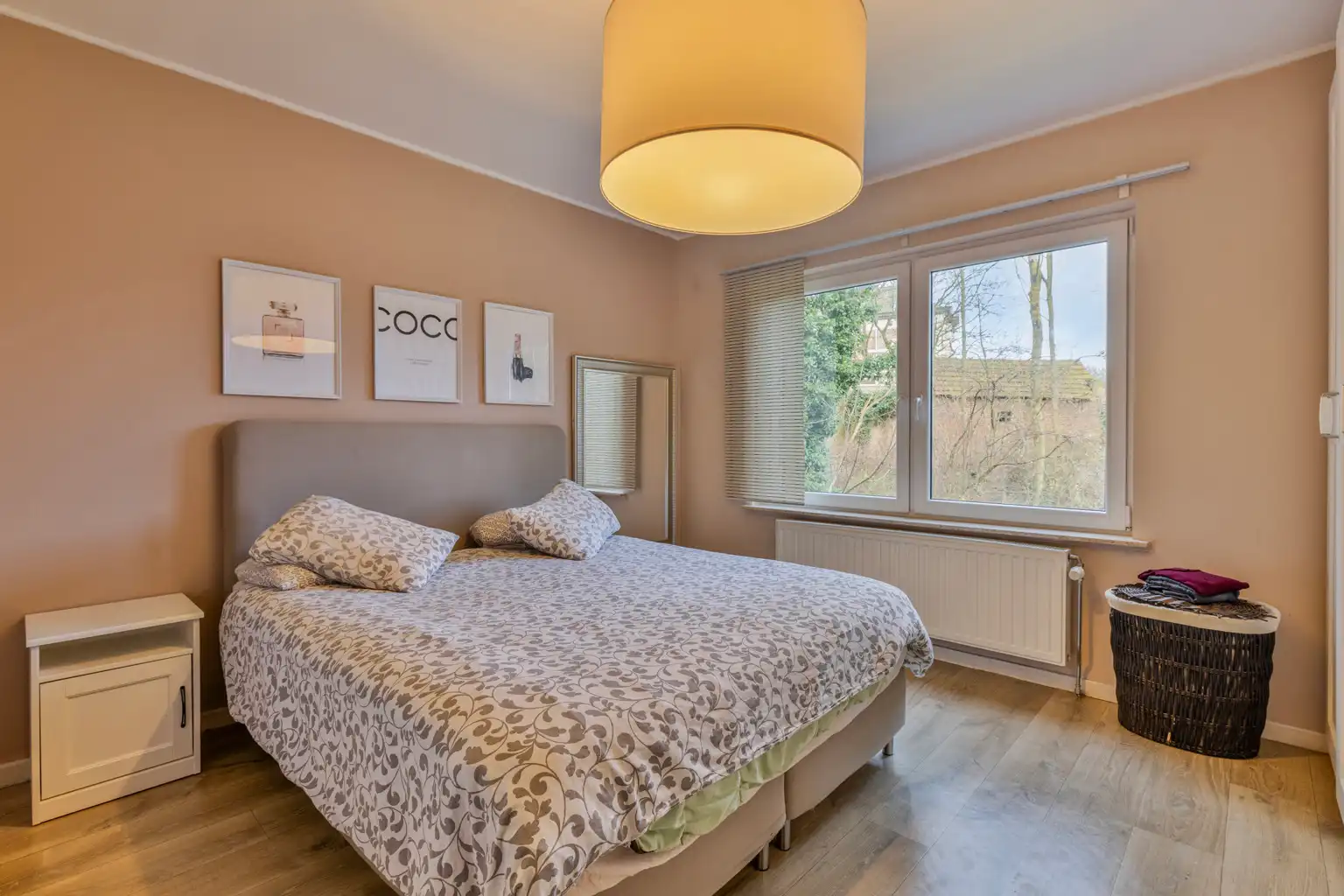 Instapklaar 2 slaapkamer appartement op 1ste verdieping foto 9