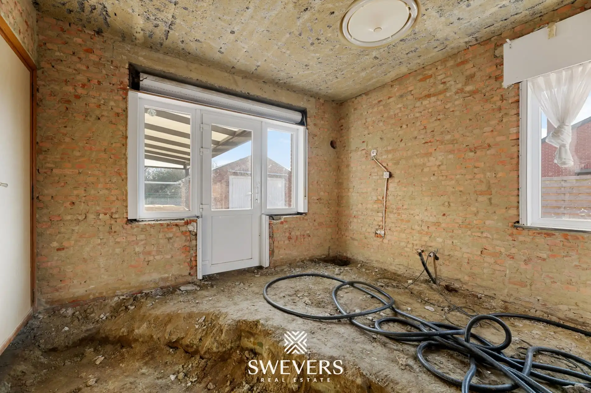 Gestripte OB met vergunde plannen en afgewerkte zolder op 10 are foto 8