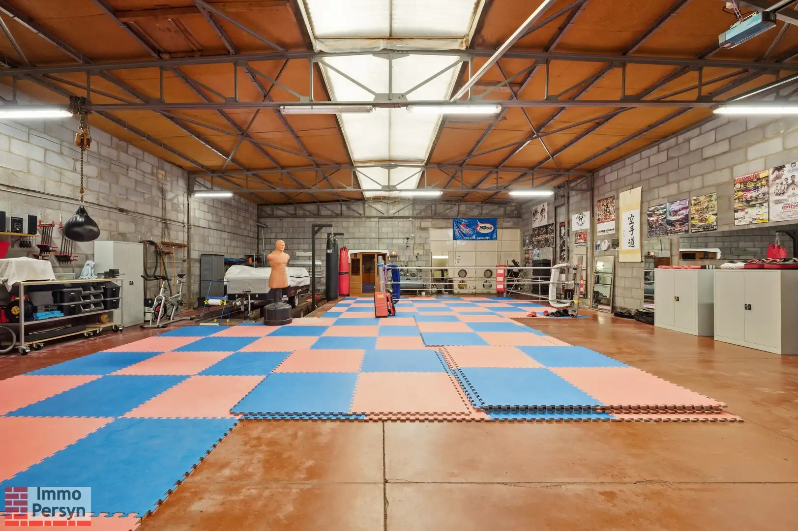 Woning met loods en aangrenzende bouwgrond te koop. 27 are foto 24