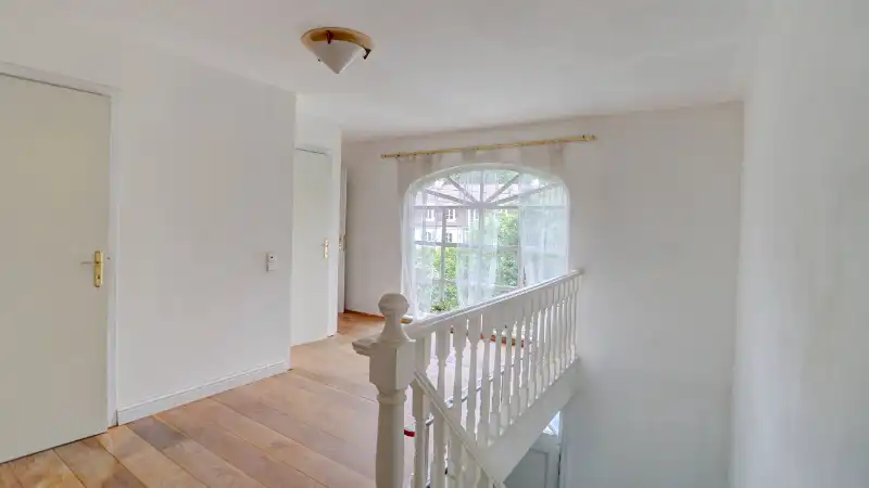 Villa van 390m² op 30 are foto 14
