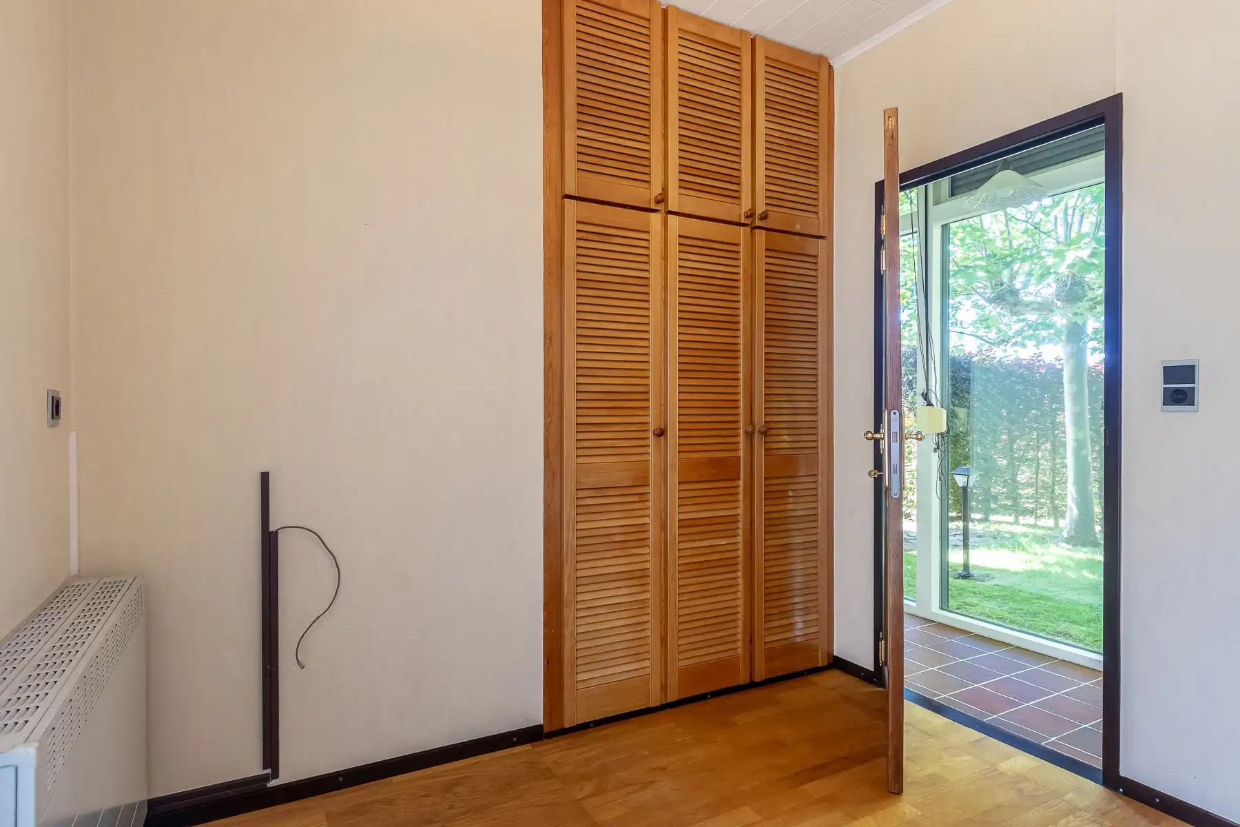 Charmante gelijkvloers woning met 3 kamers, inpandige garage en zonnige tuin foto 25