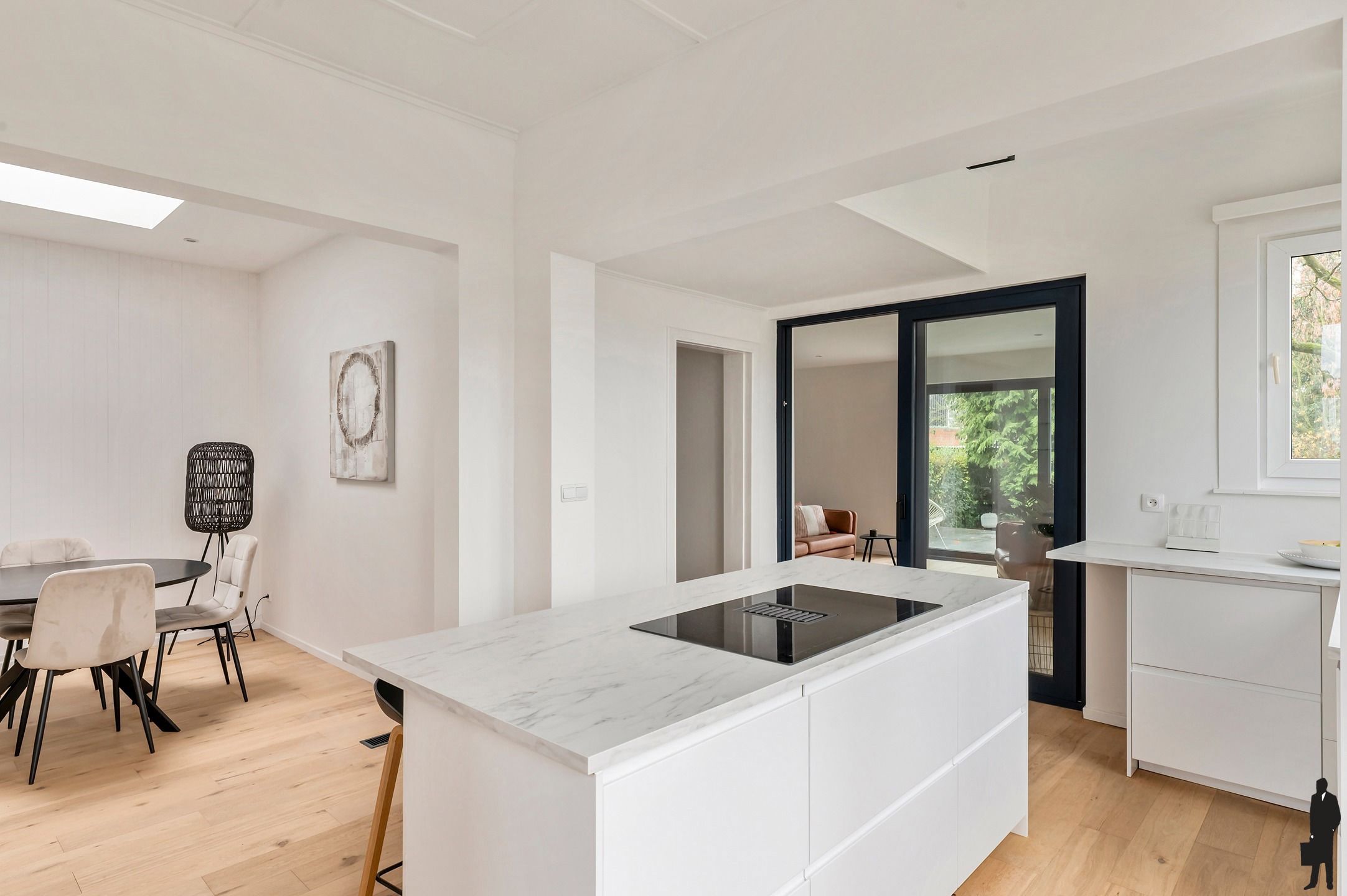 Gerenoveerde woning op ca. 520m2 met 3 slaapkamers en bureau foto 7