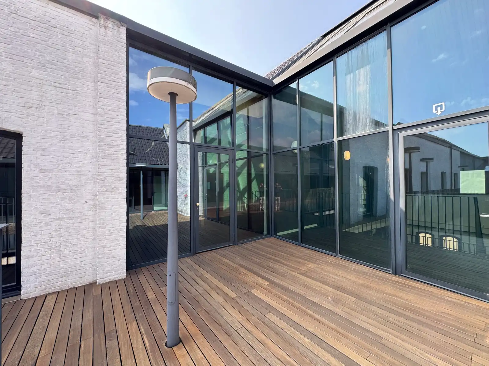 Creatieve werkplek in hartje Antwerpen foto 20