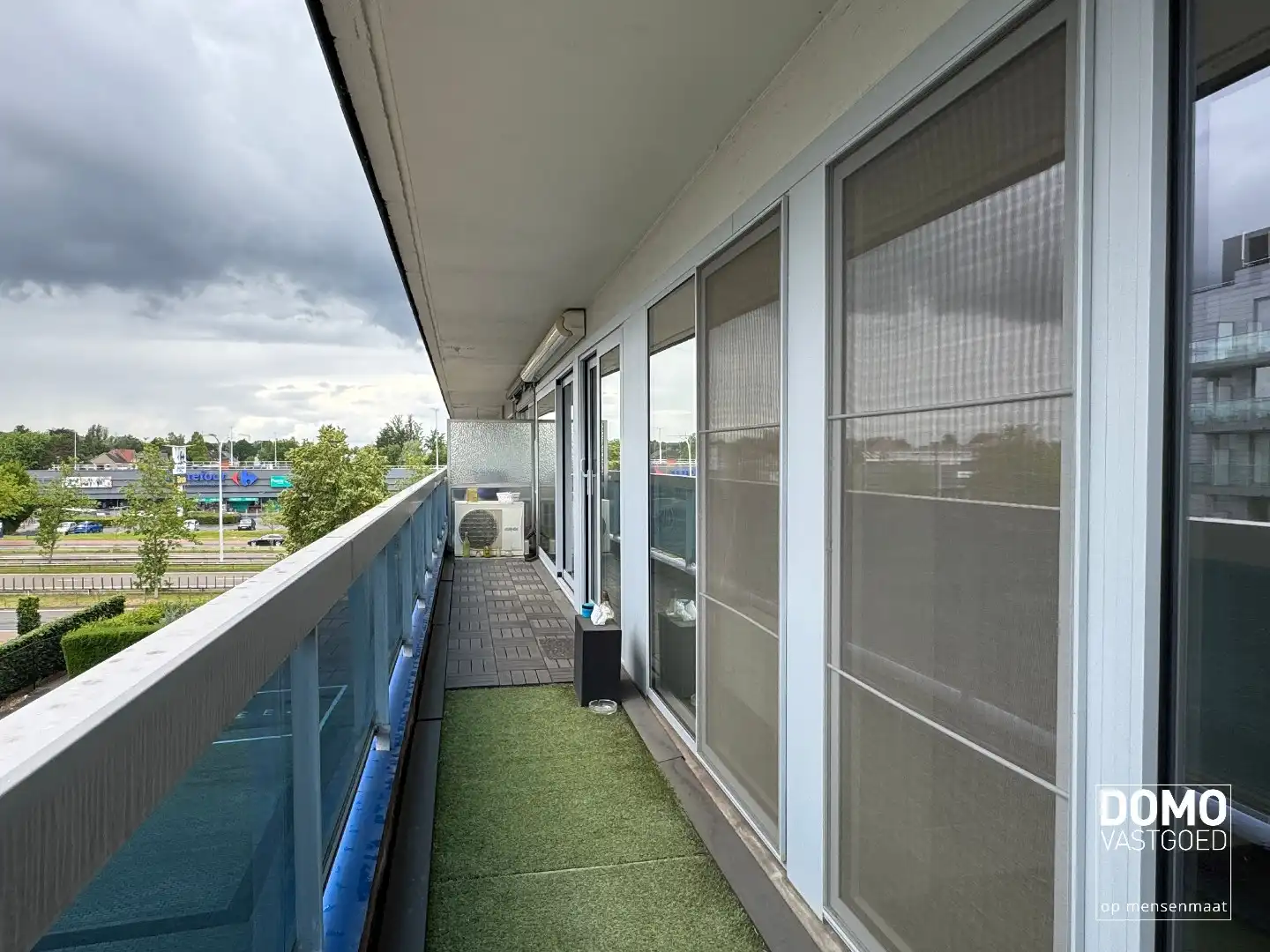 2-slaapkamerappartement met terras, airco en ondergrondse parking in centrum Hasselt. foto 14