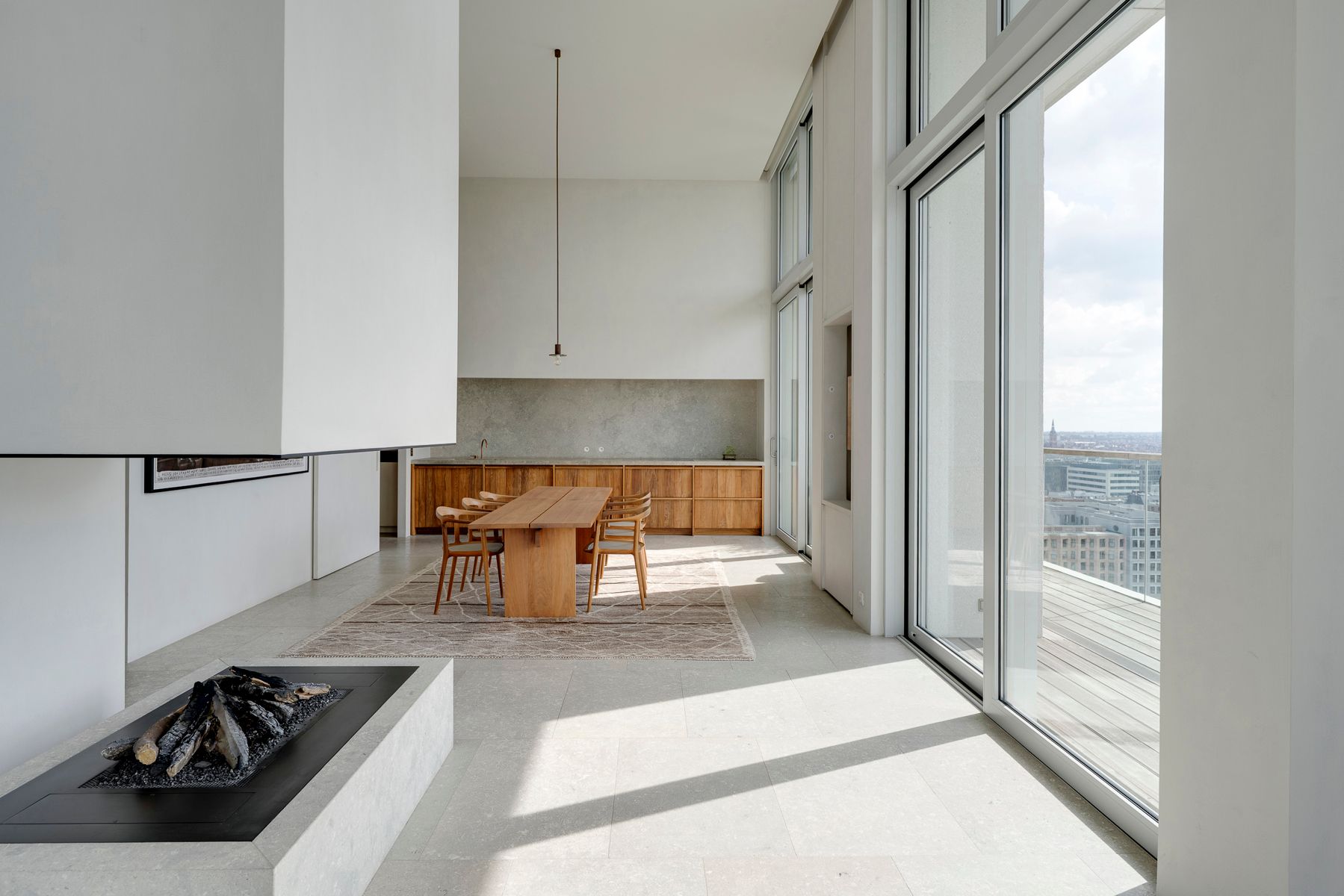 Panoramische penthouse met tijdloze elegantie foto {{pictureIndex}}