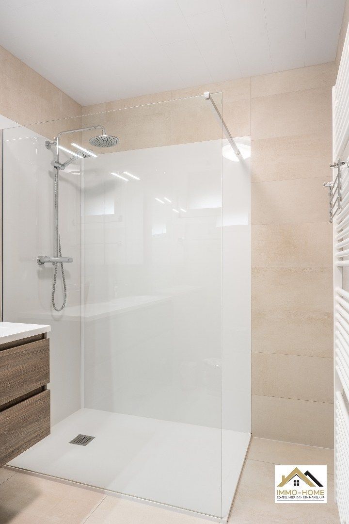 Vrijstaande woning met ruime tuin en open zicht!  foto 15