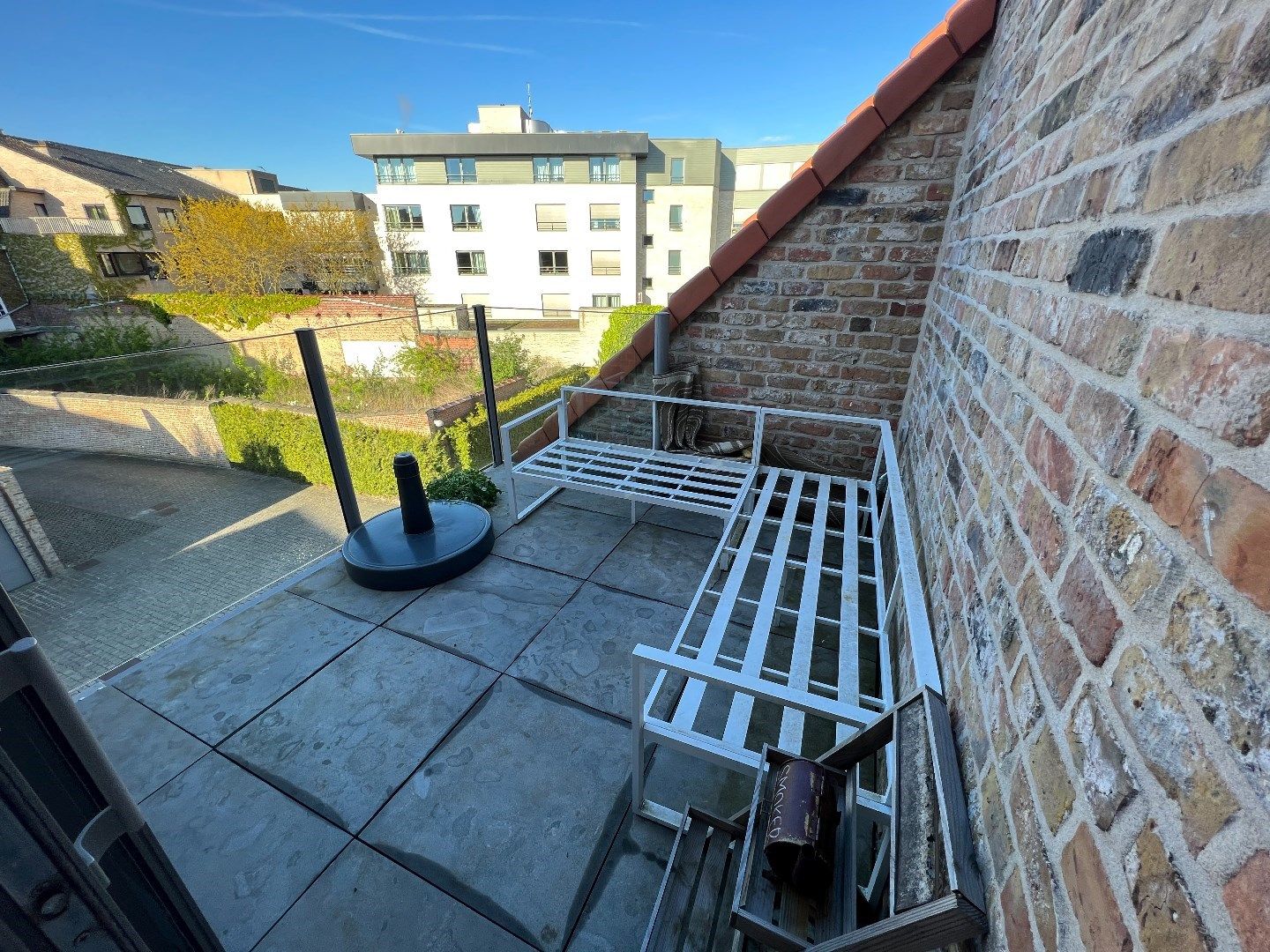 APPARTEMENT VAN 226M² IN HET CENTRUM VAN IEPER MET 3 SLAAPKAMERS EN TERRAS foto 2