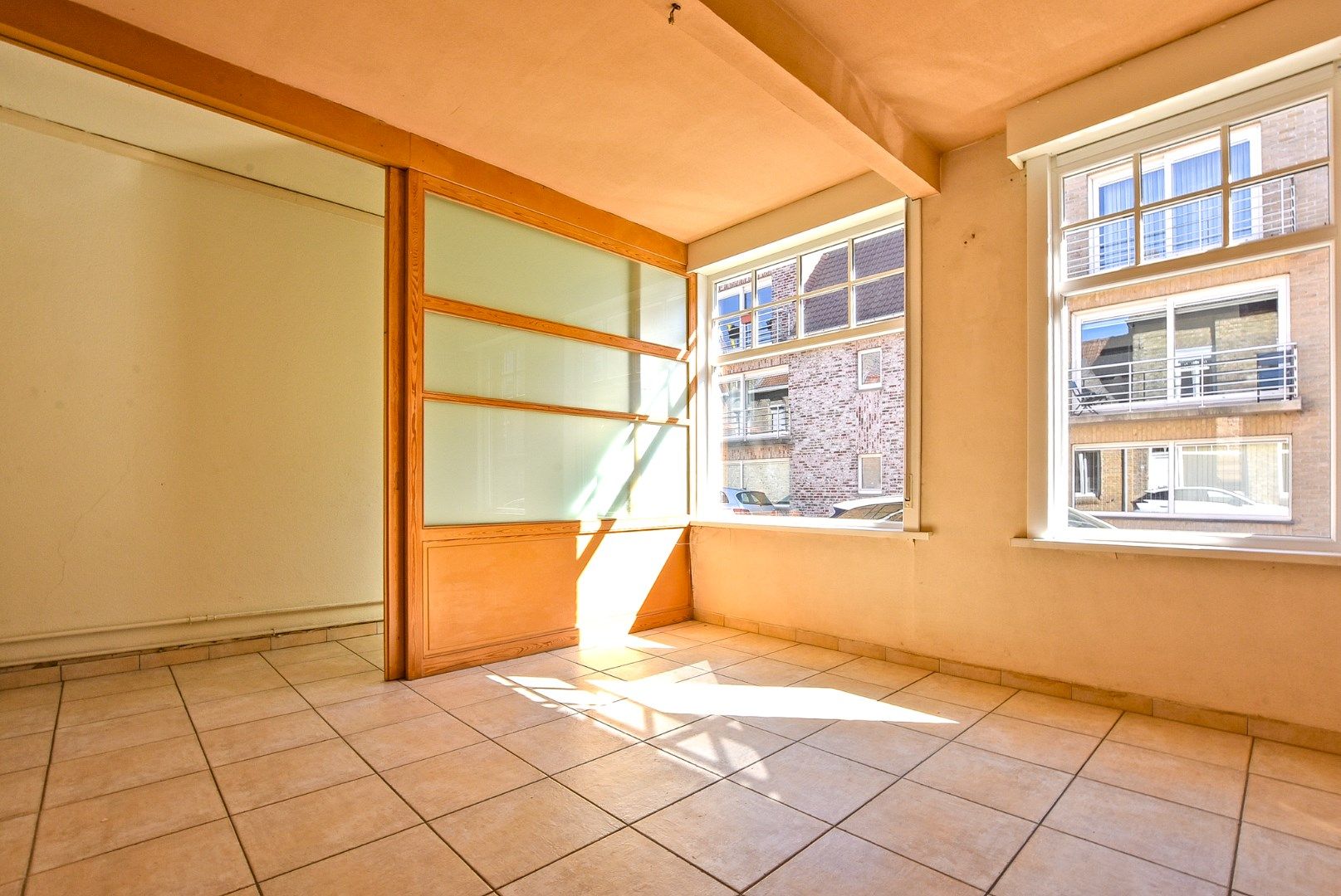 Charmante woning met opslagplaats in centrum Diksmuide! foto 5