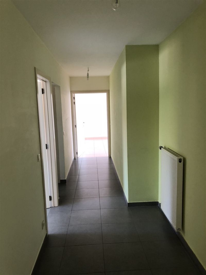 Instapklaar appartement met garage foto 5