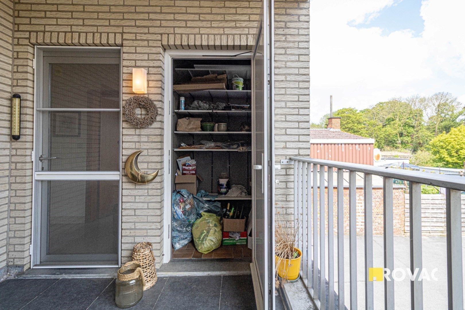 Instapklaar en zuinig hoekappartement met drie slaapkamers, zonneterras en garage foto 16