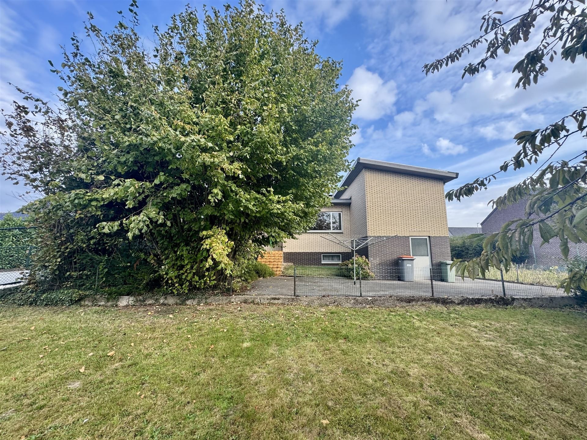 Vrijstaande splitlevelwoning met tuin te Meeswijk. foto 18