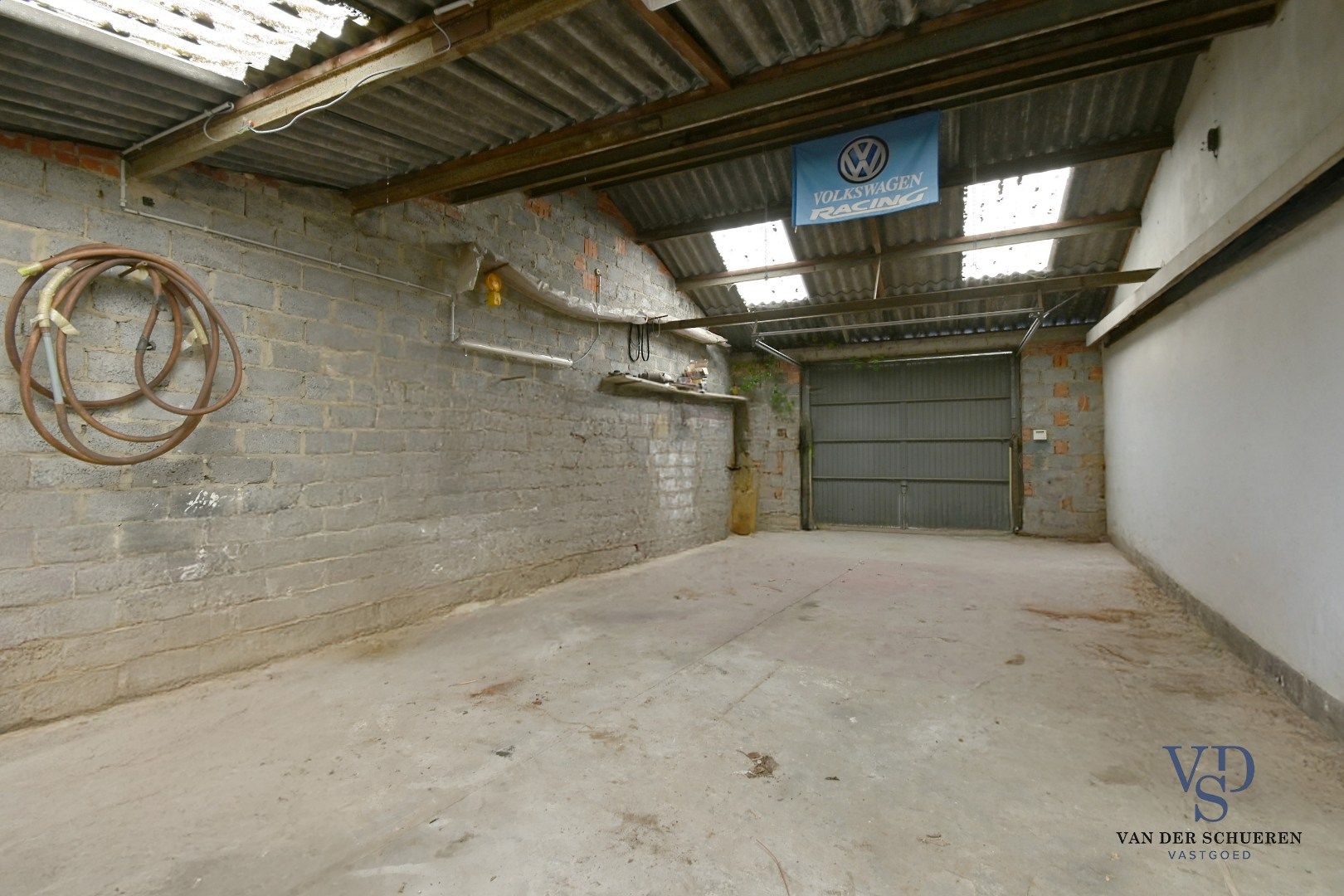 Bungalowwoning met afzonderlijke loods foto 30