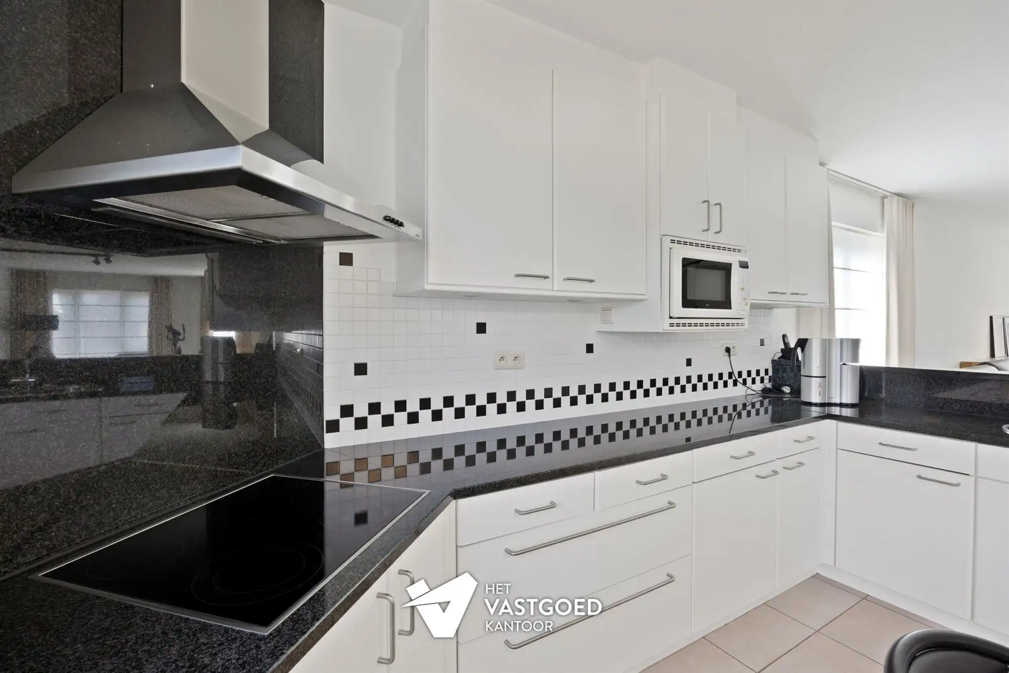 ZEER RUIM DUPLEX APPARTEMENT VAN 159 M² MET ZEER PRAKTISCHE INDELING EN KWALITATIEVE AFWERKING foto 12