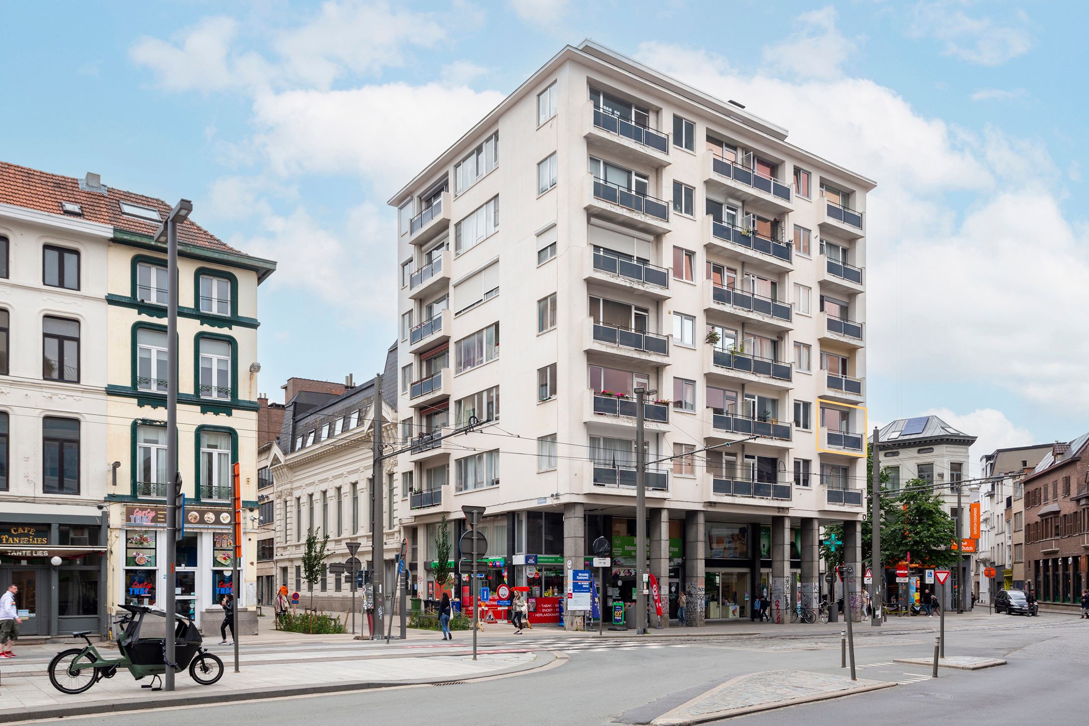 hip gerenoveerd 1-slpk-app. vlakbij Meir en Operaplein foto 20