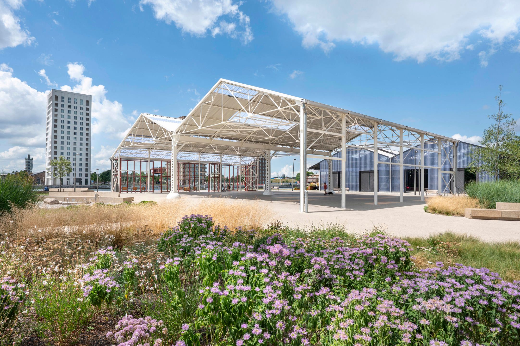 Gelijkvloers appartement met een zuidgerichte tuin! foto 20