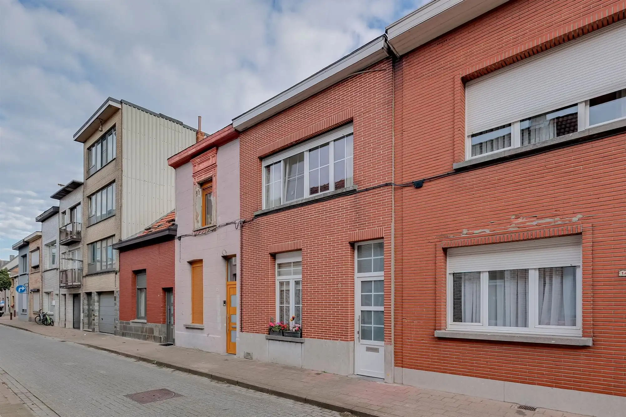 Ruime woning met 4 slaapkamers, tuin en terras in Deurne foto 26