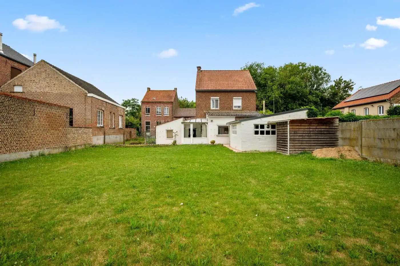 Ruime gezinswoning met 4 slpks met ruime tuin op rustige ligging foto 26