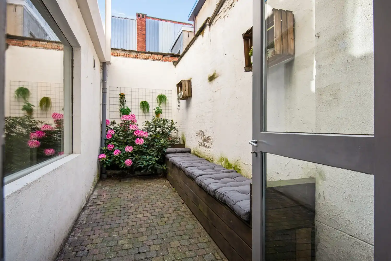 Ruime en instapklare gezinswoning met 4 slaapkamers in Wilrijk foto 11