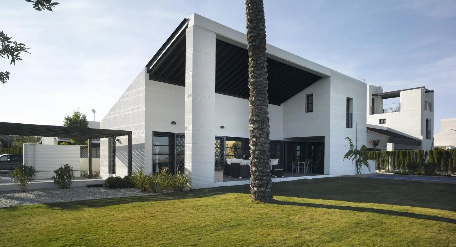 Leven in luxe en rust: exclusieve villa’s in exclusieve Golf Resort – waar Mediterrane stijl en modern comfort samenkomen foto {{pictureIndex}}