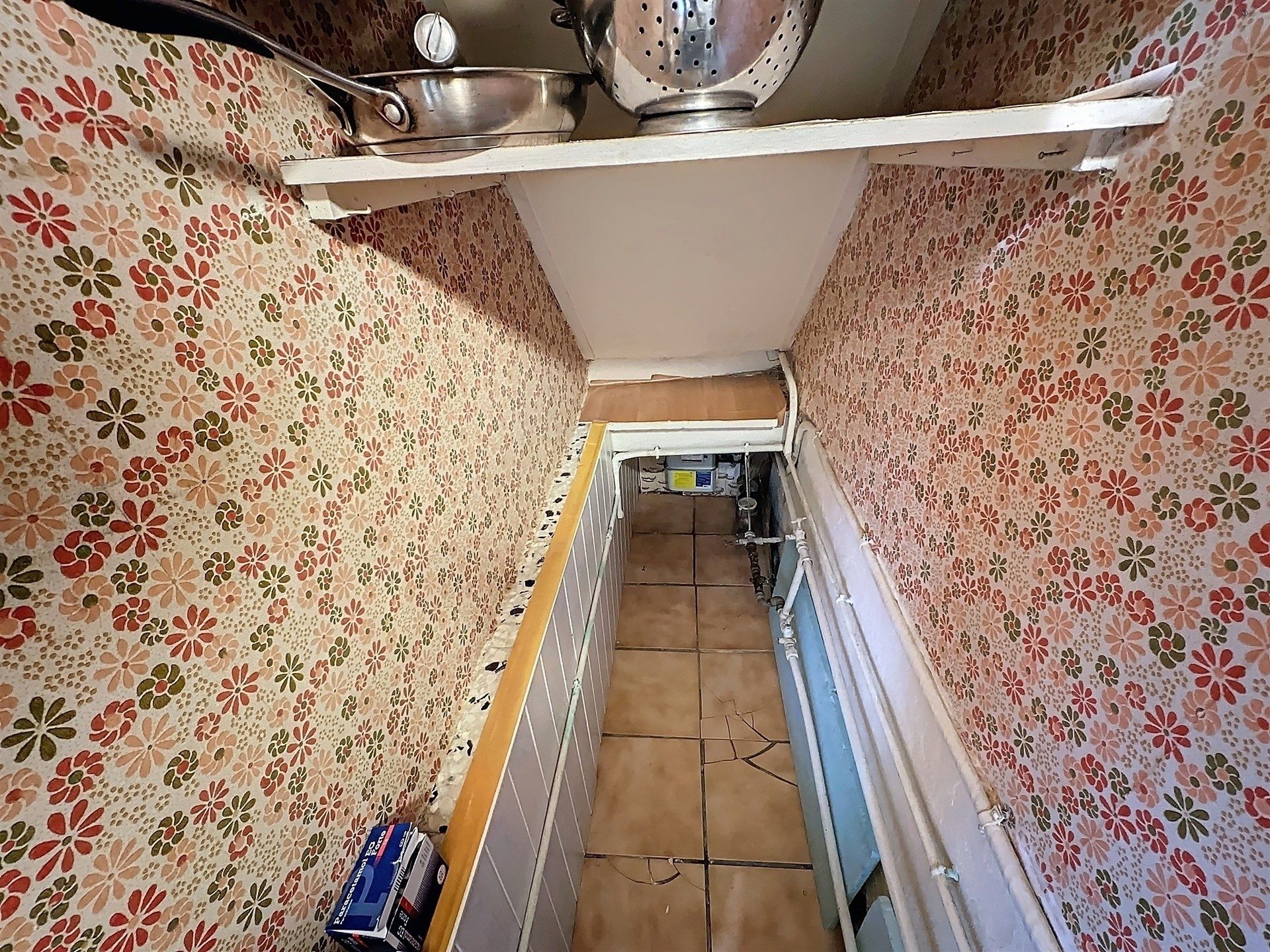 Half open bebouwing met 3 slaapkamers, ruime garage en tuin op perceel van 261m². foto 17