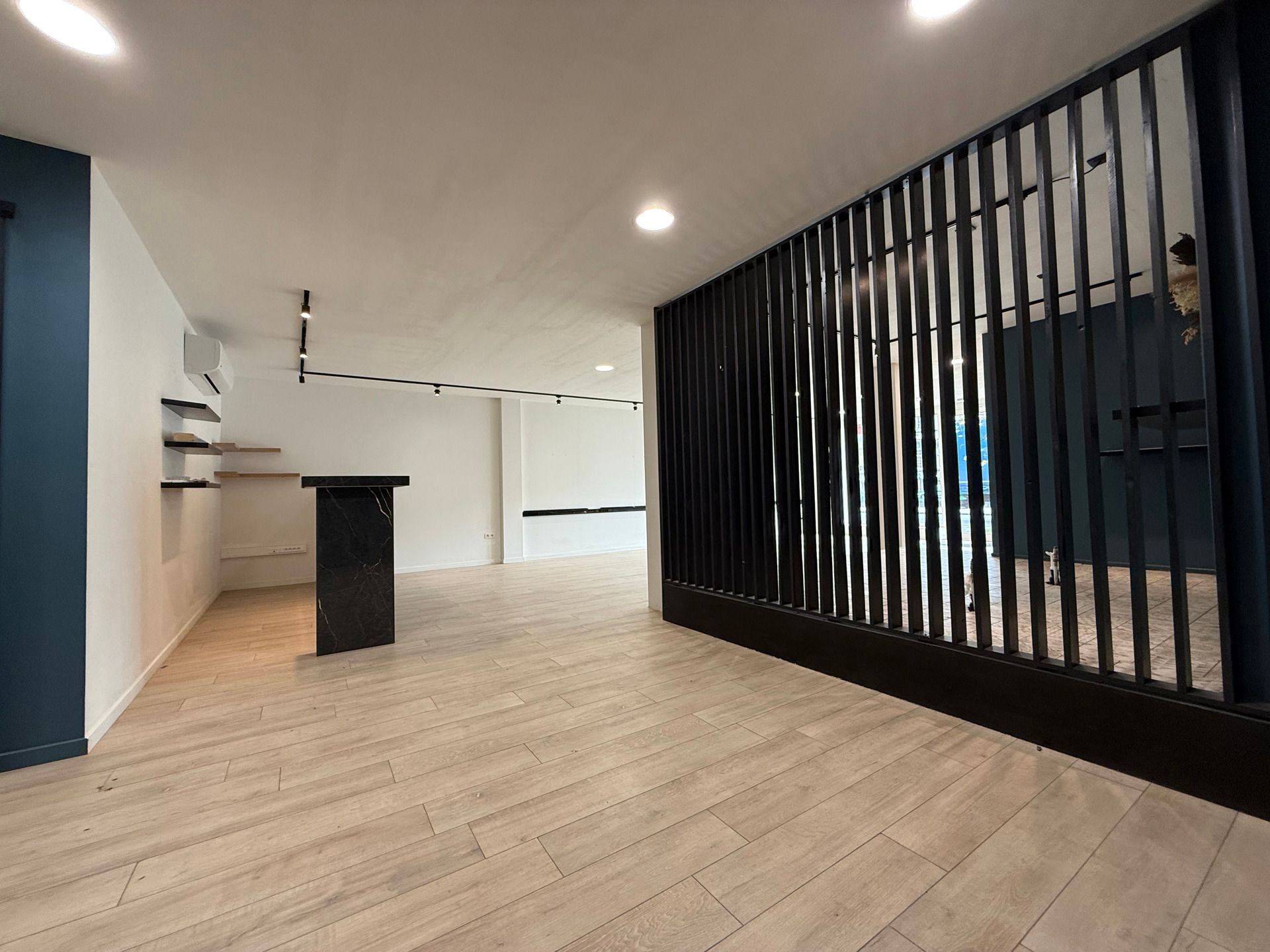 Modern multifunctioneel kantoor vlak naast de schelde foto 6