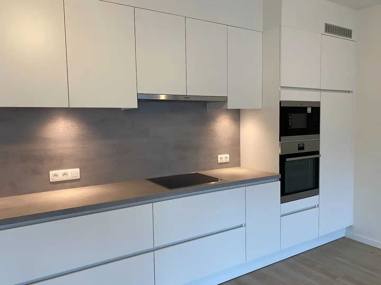Luxueus gelijkvloers nieuwbouwappartement met 1 slaapkamer en autostaanplaats  foto 4