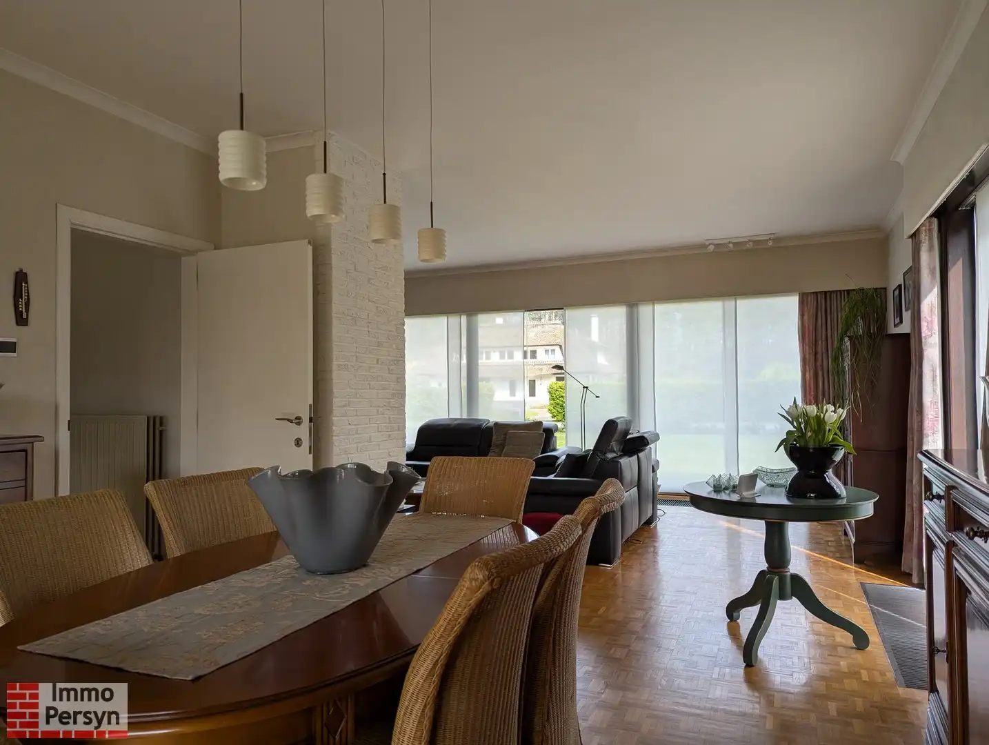 Ruime woning midden in een groene omgeving foto 10