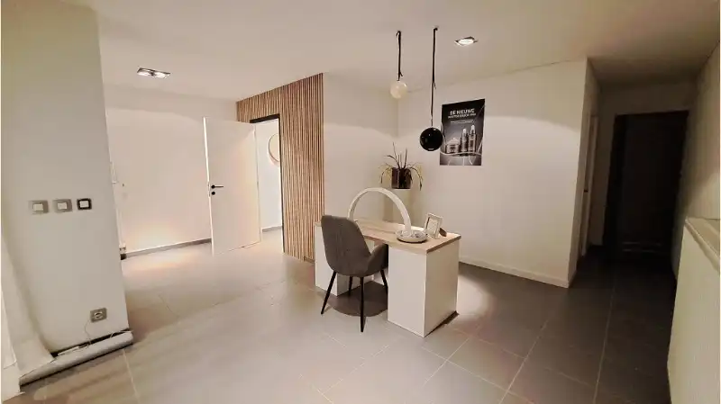 Instapklare handelruimte te huur in de Moerkerkse Steenweg in Sint-Kruis Brugge foto 6