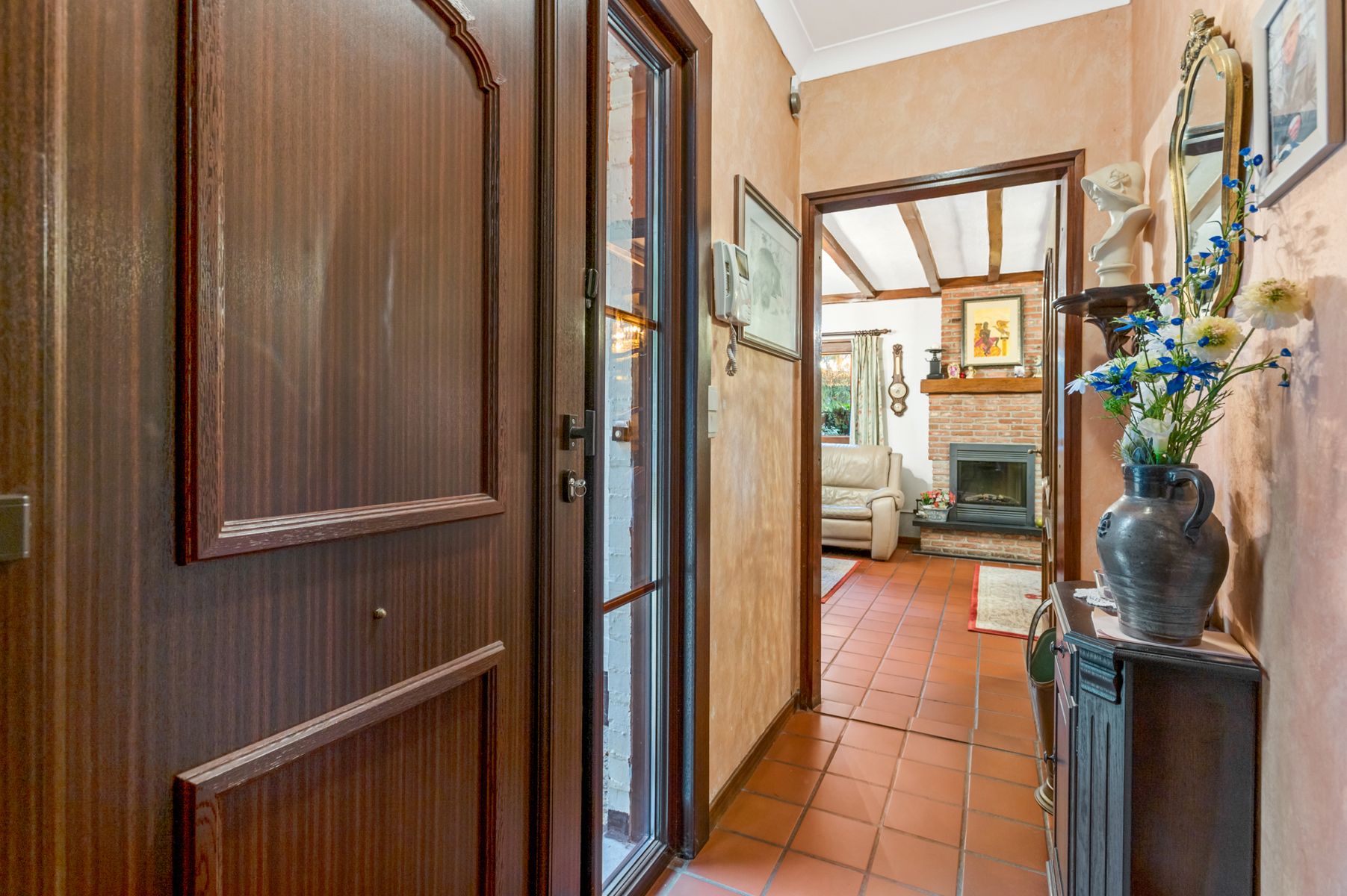 Te renoveren gelijkvloers landhuis op een perceel van ca. 1475 m² foto 18