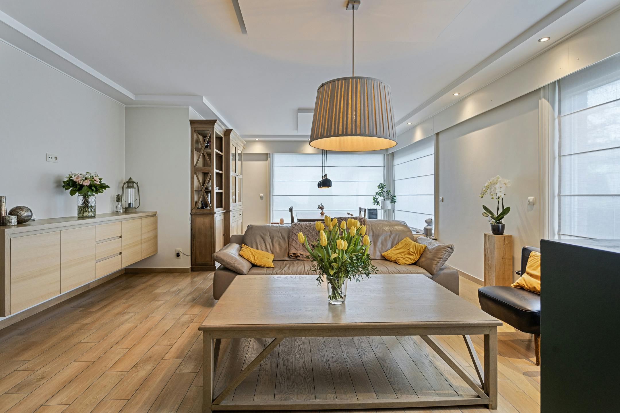 Te renoveren alleenstaand huis te koop op 1062 m² in Rumbeke foto 7