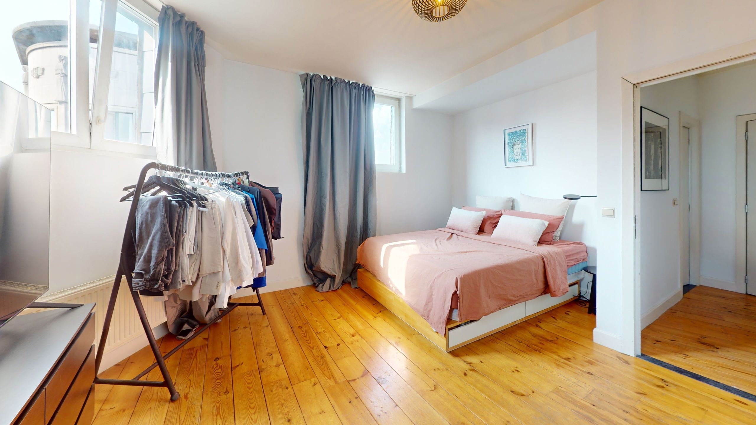 ANTWERPEN - Ruim duplex appartement nabij de vrijdagsmarkt foto 6