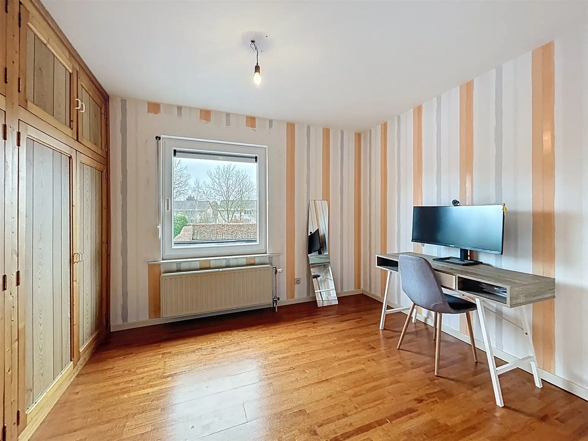 Half open bebouwing met 3 slaapkamers en garage  op perceel van 563m² in doodlopende straat  foto 16