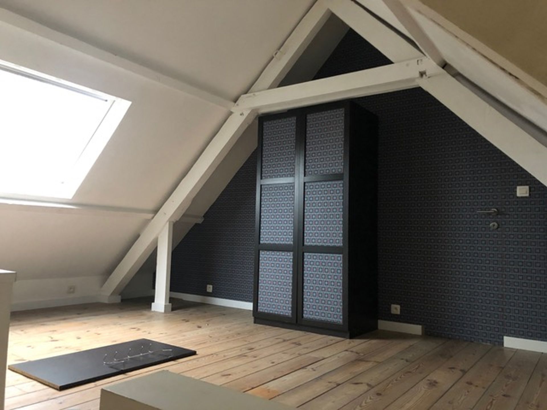 Karaktervol voormalig schoolgebouw met moderne inrichting foto 8