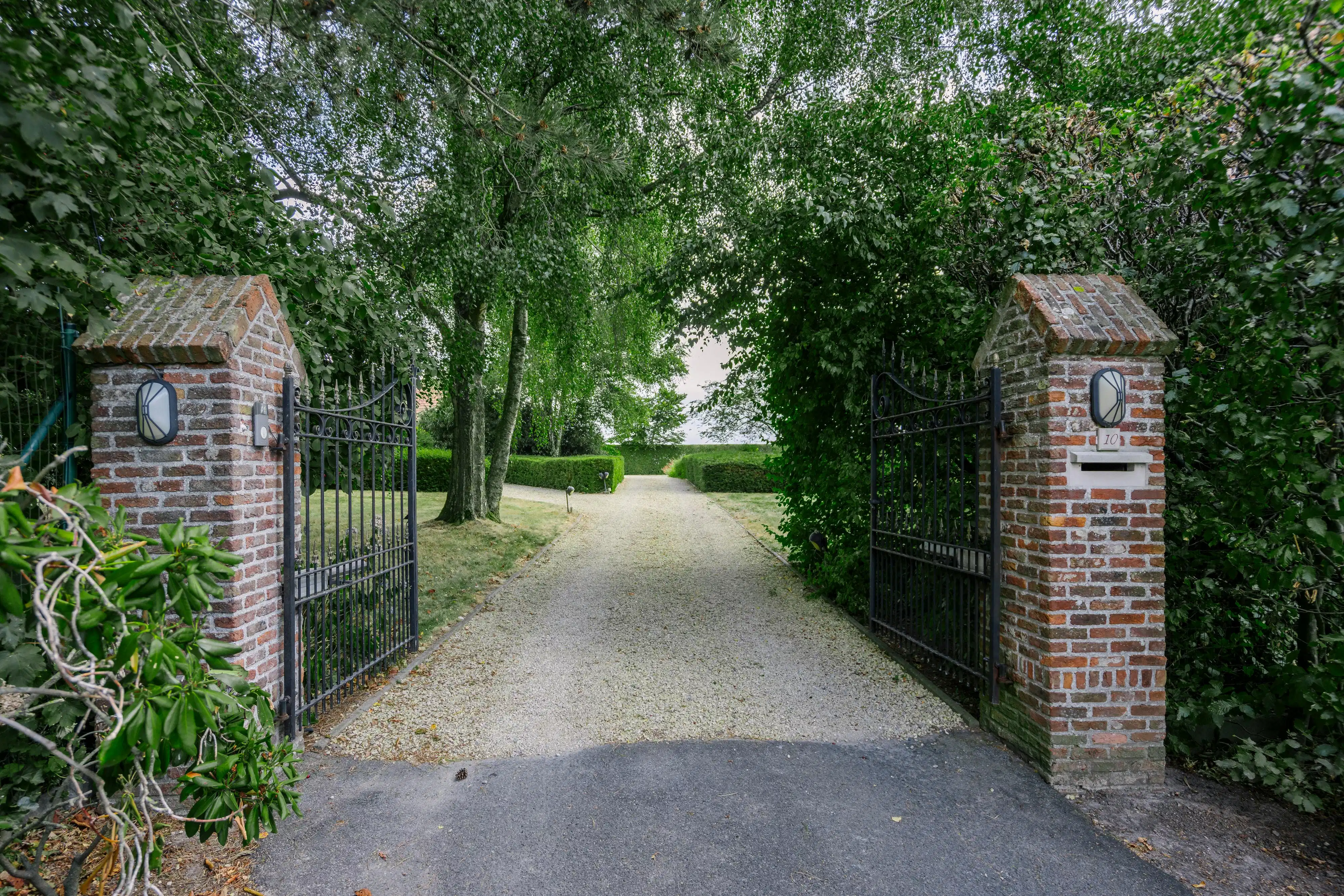 Exclusieve villa op een idyllisch perceel van 8.553m² te Deinze foto 17