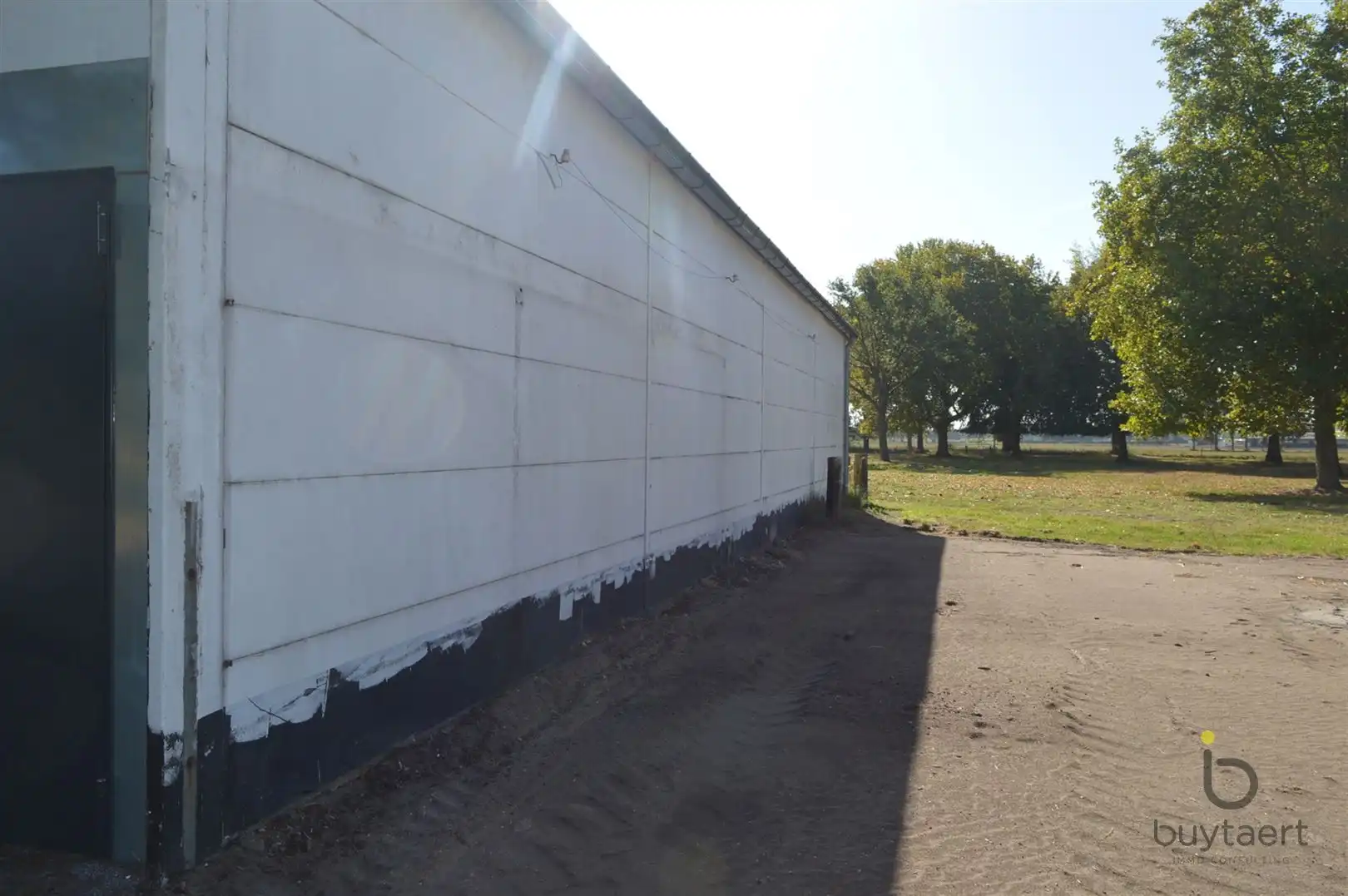 Ruime loods met drijfkracht op beton te Kalmthout foto 9