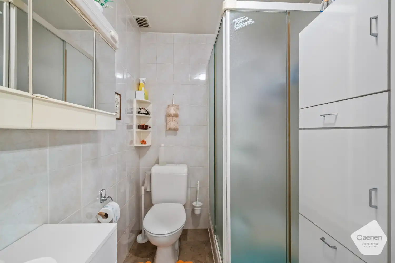 Eén slaapkamer appartement met twee ruime terrassen vlakbij het strand foto 13