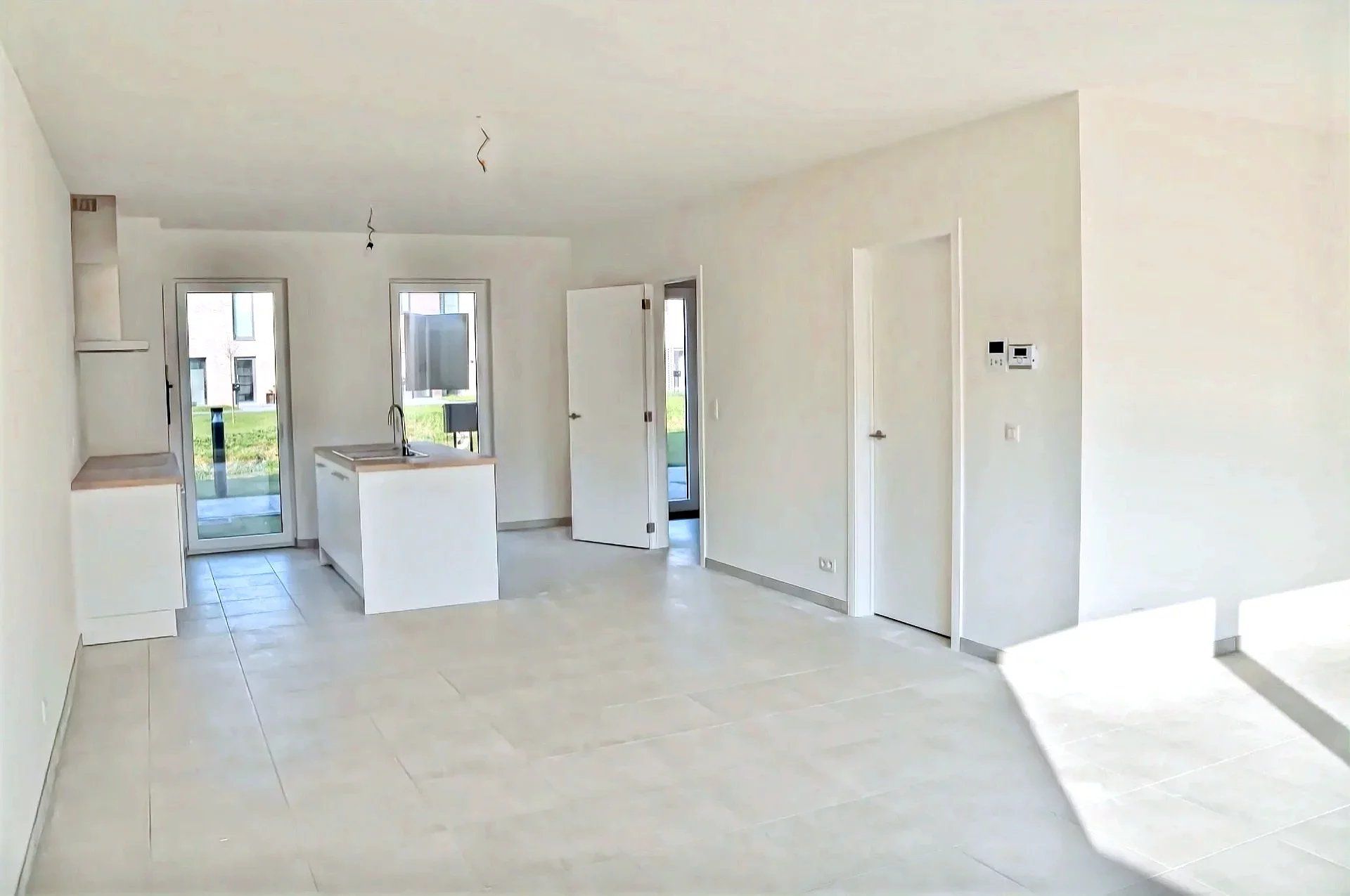 ENERGIEZUINIGE NIEUWBOUWWONING VAN 147M² MET 3 SLPK NABIJ HASSELT CENTRUM foto 2